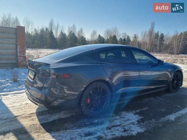 Серый Тесла Модель С, объемом двигателя 0 л и пробегом 200 тыс. км за 13300 $, фото 6 на Automoto.ua