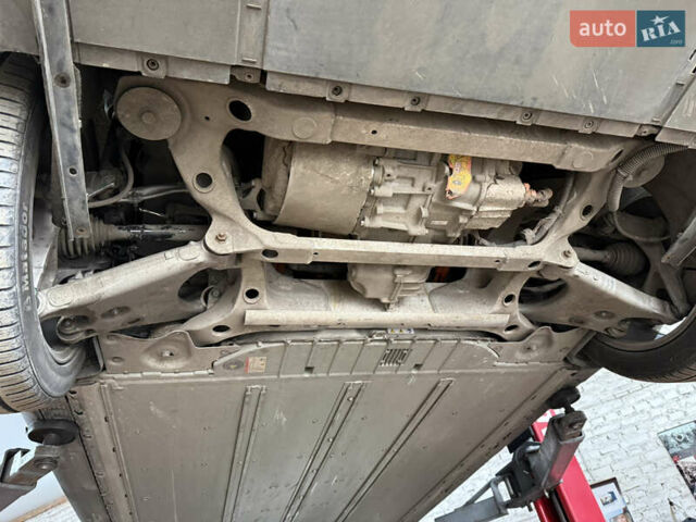 Сірий Тесла Модель С, об'ємом двигуна 0 л та пробігом 175 тис. км за 20500 $, фото 38 на Automoto.ua