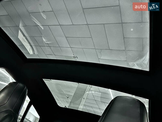 Сірий Тесла Модель С, об'ємом двигуна 0 л та пробігом 81 тис. км за 16979 $, фото 19 на Automoto.ua