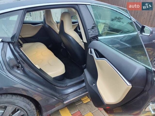 Сірий Тесла Модель С, об'ємом двигуна 0 л та пробігом 222 тис. км за 12700 $, фото 12 на Automoto.ua