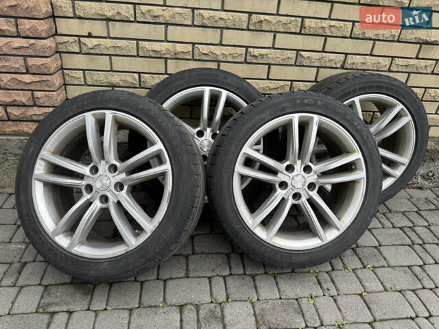 Серый Тесла Модель С, объемом двигателя 0 л и пробегом 180 тыс. км за 15300 $, фото 21 на Automoto.ua