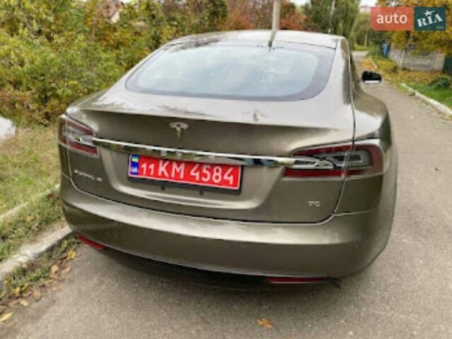 Серый Тесла Модель С, объемом двигателя 0 л и пробегом 160 тыс. км за 13400 $, фото 23 на Automoto.ua