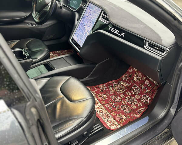 Сірий Тесла Модель С, об'ємом двигуна 0 л та пробігом 198 тис. км за 16500 $, фото 8 на Automoto.ua