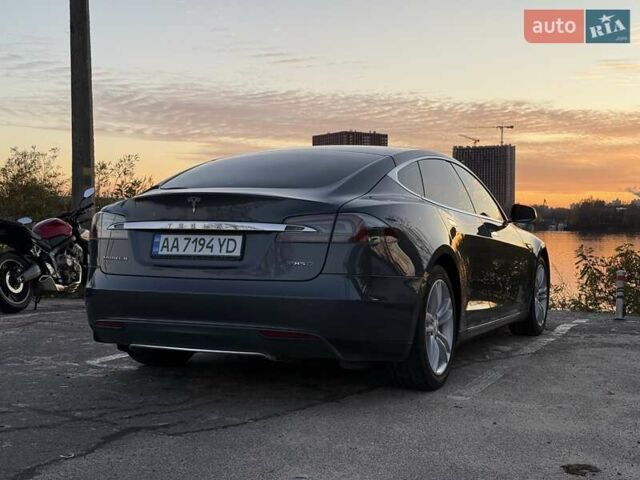 Сірий Тесла Модель С, об'ємом двигуна 0 л та пробігом 331 тис. км за 14999 $, фото 4 на Automoto.ua