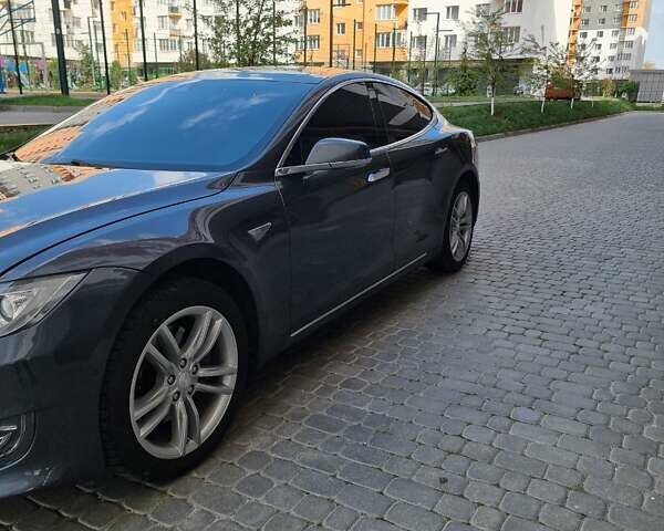 Сірий Тесла Модель С, об'ємом двигуна 0 л та пробігом 191 тис. км за 17500 $, фото 3 на Automoto.ua