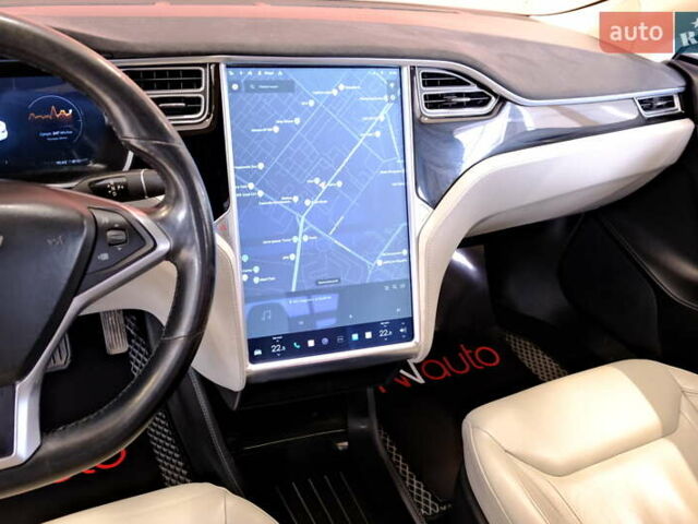 Сірий Тесла Модель С, об'ємом двигуна 0 л та пробігом 137 тис. км за 12900 $, фото 17 на Automoto.ua