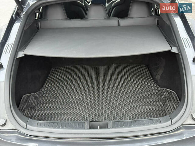 Сірий Тесла Модель С, об'ємом двигуна 0 л та пробігом 175 тис. км за 20500 $, фото 12 на Automoto.ua