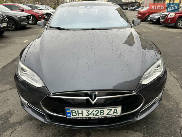 Серый Тесла Модель С, объемом двигателя 0 л и пробегом 183 тыс. км за 15100 $, фото 5 на Automoto.ua
