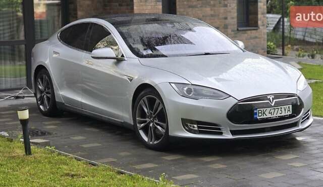 Сірий Тесла Модель С, об'ємом двигуна 0 л та пробігом 200 тис. км за 19200 $, фото 6 на Automoto.ua