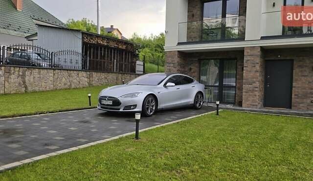 Сірий Тесла Модель С, об'ємом двигуна 0 л та пробігом 200 тис. км за 19200 $, фото 11 на Automoto.ua