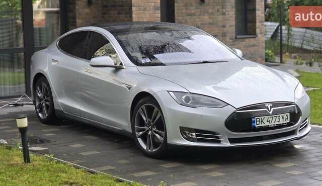 Сірий Тесла Модель С, об'ємом двигуна 0 л та пробігом 200 тис. км за 19200 $, фото 4 на Automoto.ua