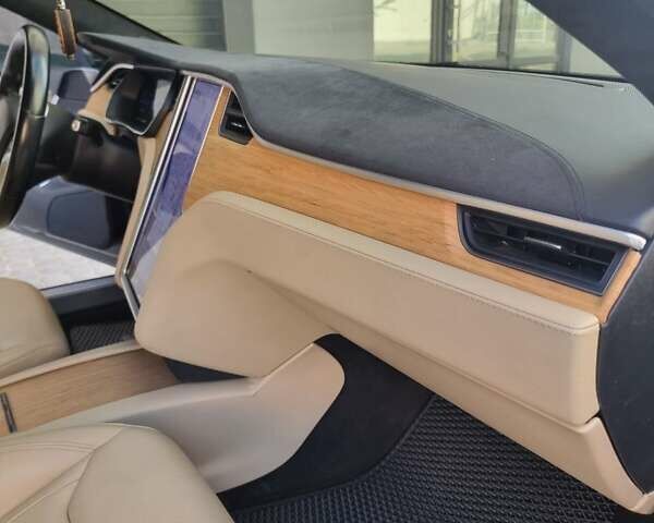 Сірий Тесла Модель С, об'ємом двигуна 0 л та пробігом 191 тис. км за 17500 $, фото 13 на Automoto.ua