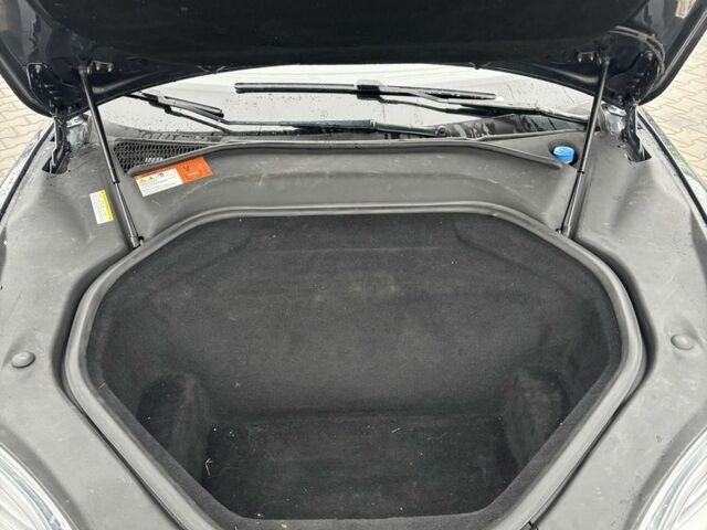 Серый Тесла Модель С, объемом двигателя 0 л и пробегом 198 тыс. км за 17300 $, фото 11 на Automoto.ua