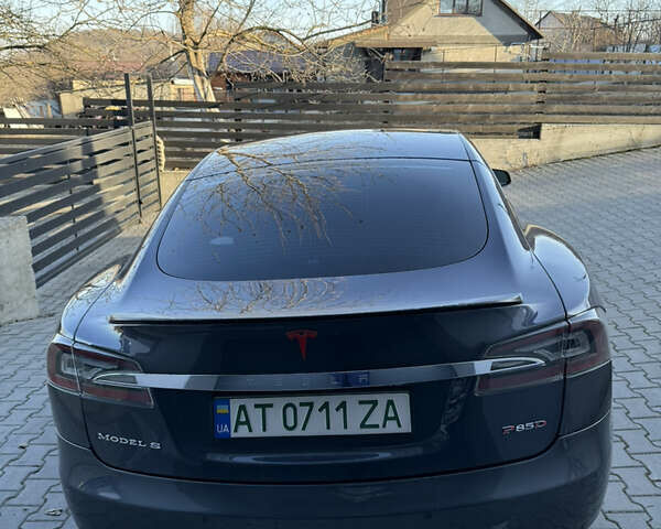 Серый Тесла Модель С, объемом двигателя 0 л и пробегом 224 тыс. км за 15999 $, фото 8 на Automoto.ua