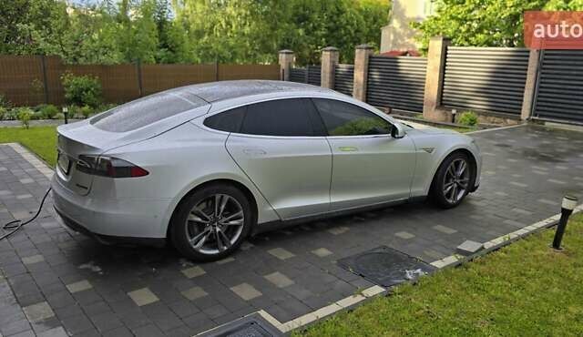 Сірий Тесла Модель С, об'ємом двигуна 0 л та пробігом 200 тис. км за 19200 $, фото 17 на Automoto.ua