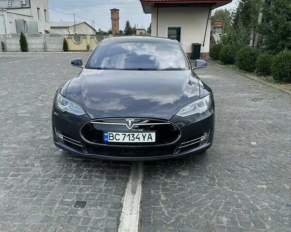 Серый Тесла Модель С, объемом двигателя 0 л и пробегом 99 тыс. км за 24000 $, фото 4 на Automoto.ua