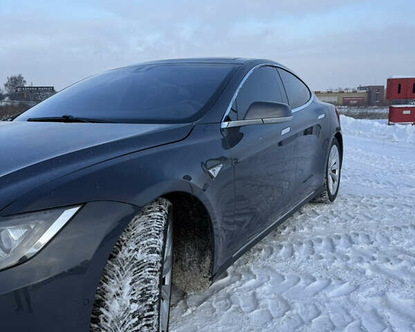 Серый Тесла Модель С, объемом двигателя 0 л и пробегом 179 тыс. км за 14400 $, фото 10 на Automoto.ua