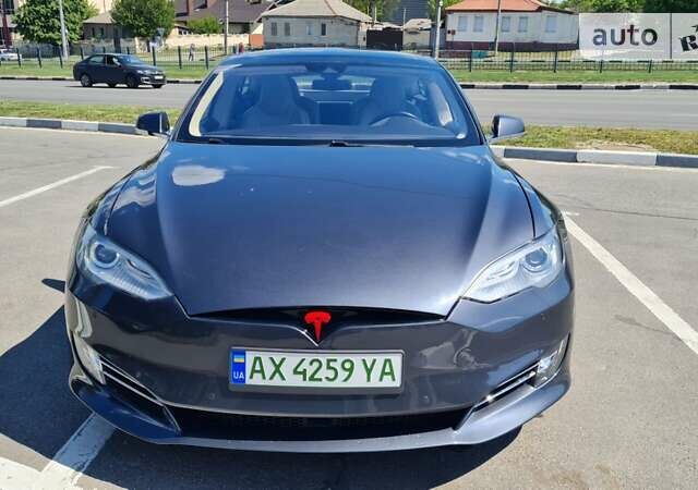 Серый Тесла Модель С, объемом двигателя 0 л и пробегом 170 тыс. км за 19500 $, фото 20 на Automoto.ua