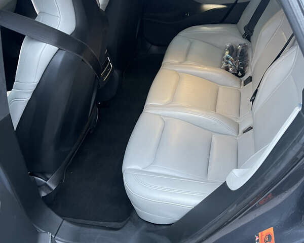 Сірий Тесла Модель С, об'ємом двигуна 0 л та пробігом 260 тис. км за 14500 $, фото 9 на Automoto.ua