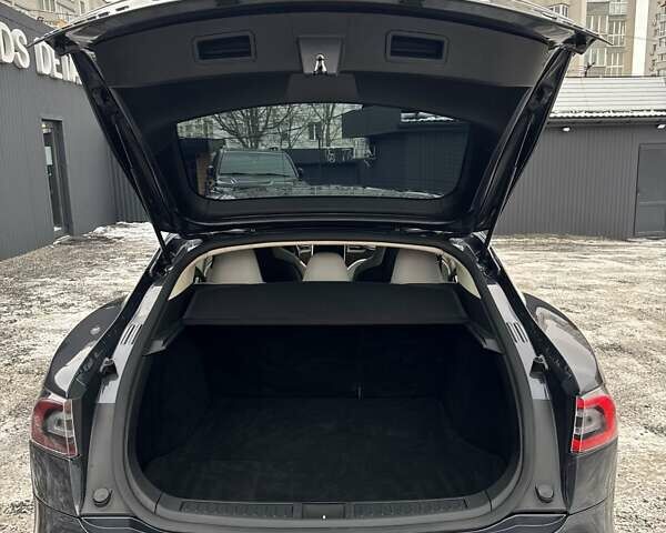 Сірий Тесла Модель С, об'ємом двигуна 0 л та пробігом 90 тис. км за 17500 $, фото 9 на Automoto.ua