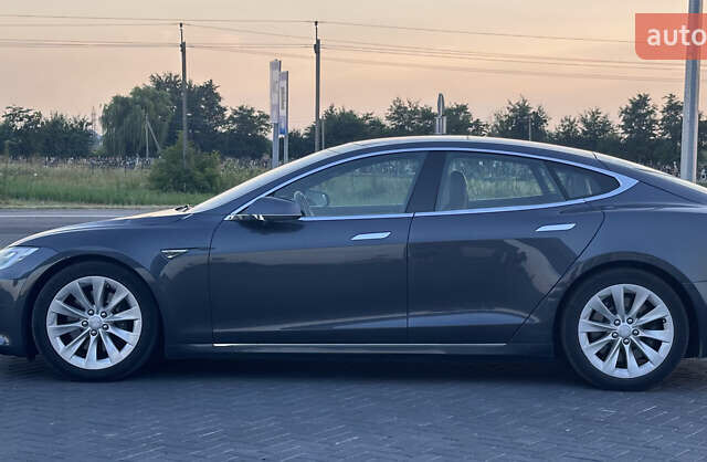 Тесла Модель С 2016 у Львові на Automoto.ua Сірий Тесла Модель С, об'ємом двигуна 0 л та пробігом 132 тис. км за 17300 $, фото 8 на Automoto.ua