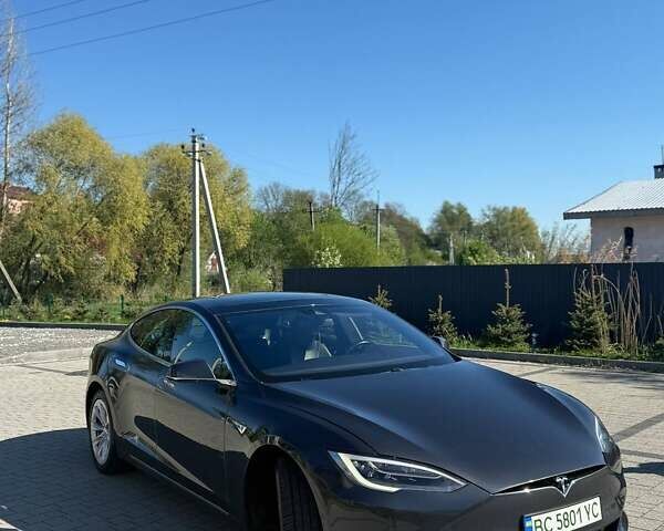 Серый Тесла Модель С, объемом двигателя 0 л и пробегом 109 тыс. км за 17500 $, фото 3 на Automoto.ua