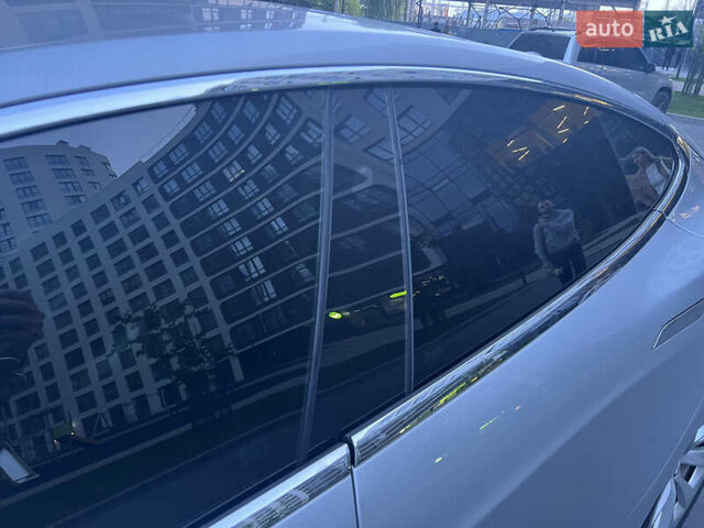 Серый Тесла Модель С, объемом двигателя 0 л и пробегом 199 тыс. км за 17700 $, фото 9 на Automoto.ua