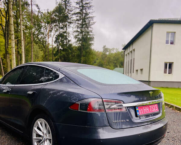 Тесла Модель С 2016 у Луцьку на Automoto.ua Сірий Тесла Модель С, об'ємом двигуна 0 л та пробігом 190 тис. км за 15500 $, фото 31 на Automoto.ua
