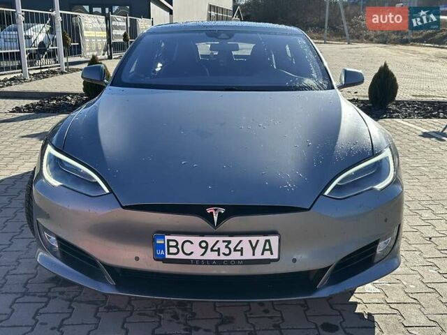 Тесла Модель С 2016 в Львове на Automoto.ua Серый Тесла Модель С, объемом двигателя 0 л и пробегом 190 тыс. км за 19200 $, фото 6 на Automoto.ua