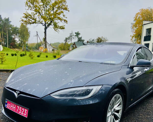 Тесла Модель С 2016 у Луцьку на Automoto.ua Сірий Тесла Модель С, об'ємом двигуна 0 л та пробігом 190 тис. км за 15500 $, фото 29 на Automoto.ua