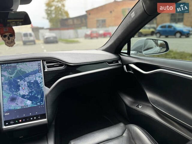 Тесла Модель С 2016 в Житомире на Automoto.ua Серый Тесла Модель С, объемом двигателя 0 л и пробегом 210 тыс. км за 15999 $, фото 19 на Automoto.ua