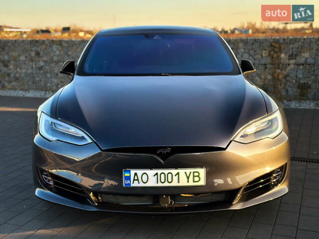 Сірий Тесла Модель С, об'ємом двигуна 0 л та пробігом 102 тис. км за 20750 $, фото 3 на Automoto.ua