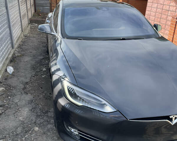 Сірий Тесла Модель С, об'ємом двигуна 0 л та пробігом 155 тис. км за 16199 $, фото 5 на Automoto.ua