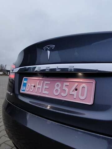 Серый Тесла Модель С, объемом двигателя 0 л и пробегом 226 тыс. км за 14800 $, фото 63 на Automoto.ua