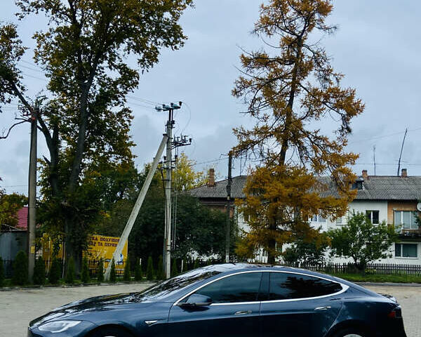 Тесла Модель С 2016 у Луцьку на Automoto.ua Сірий Тесла Модель С, об'ємом двигуна 0 л та пробігом 190 тис. км за 15500 $, фото 11 на Automoto.ua