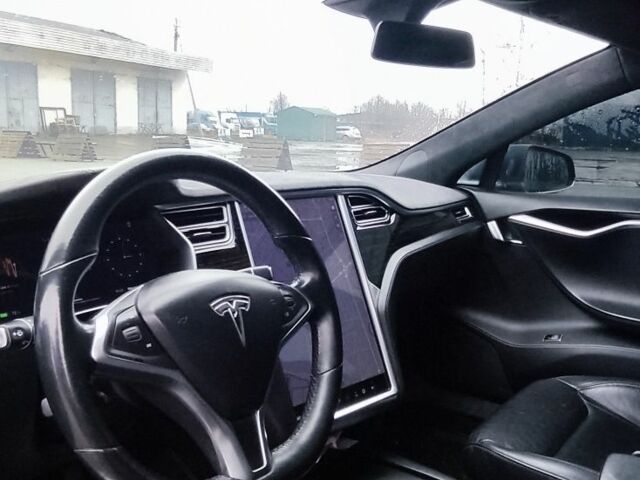 Серый Тесла Модель С, объемом двигателя 0 л и пробегом 226 тыс. км за 14800 $, фото 7 на Automoto.ua