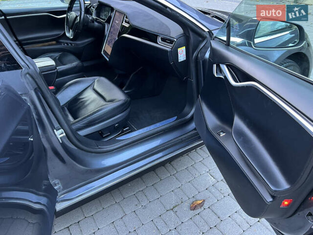 Сірий Тесла Модель С, об'ємом двигуна 0 л та пробігом 160 тис. км за 14200 $, фото 14 на Automoto.ua