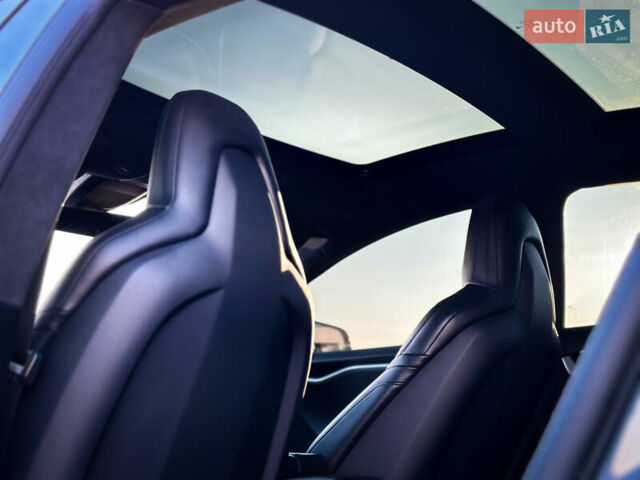 Сірий Тесла Модель С, об'ємом двигуна 0 л та пробігом 102 тис. км за 20750 $, фото 29 на Automoto.ua