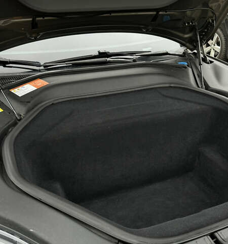 Сірий Тесла Модель С, об'ємом двигуна 0 л та пробігом 156 тис. км за 20000 $, фото 26 на Automoto.ua