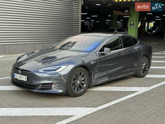 Тесла Модель С 2016 в Киеве на Automoto.ua Серый Тесла Модель С, объемом двигателя 0 л и пробегом 86 тыс. км за 23800 $, фото 3 на Automoto.ua