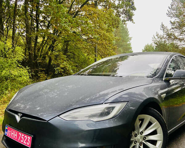 Тесла Модель С 2016 у Луцьку на Automoto.ua Сірий Тесла Модель С, об'ємом двигуна 0 л та пробігом 190 тис. км за 15500 $, фото 22 на Automoto.ua