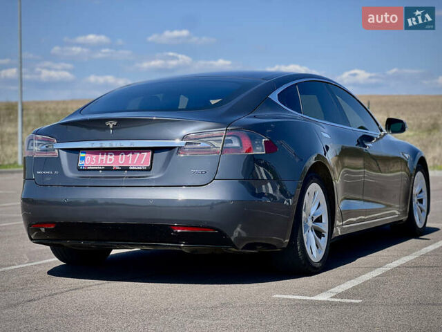 Серый Тесла Модель С, объемом двигателя 0 л и пробегом 199 тыс. км за 13999 $, фото 9 на Automoto.ua