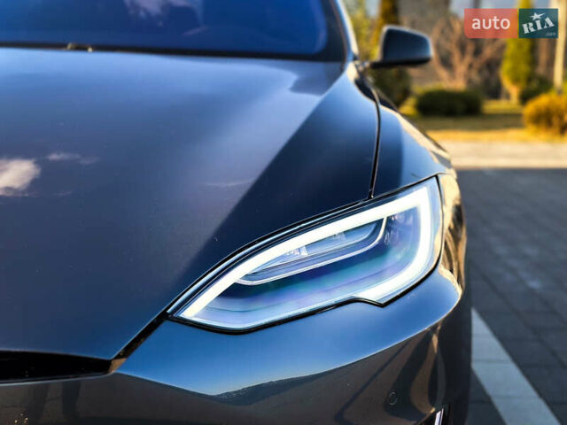 Сірий Тесла Модель С, об'ємом двигуна 0 л та пробігом 102 тис. км за 20750 $, фото 54 на Automoto.ua