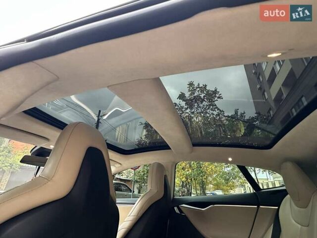 Тесла Модель С 2016 у Одесі на Automoto.ua Сірий Тесла Модель С, об'ємом двигуна 0 л та пробігом 156 тис. км за 18500 $, фото 10 на Automoto.ua