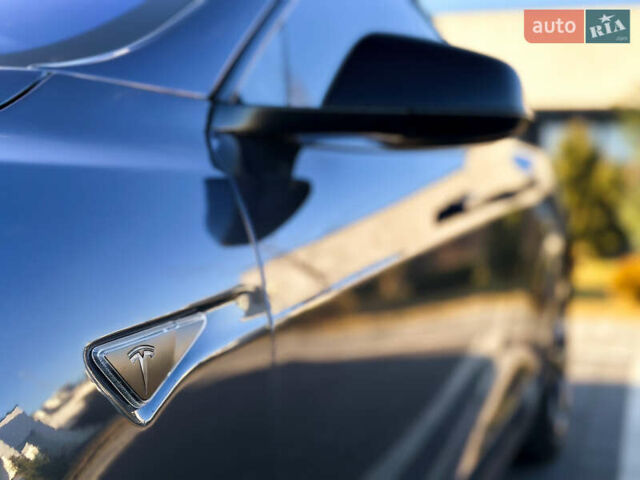 Сірий Тесла Модель С, об'ємом двигуна 0 л та пробігом 102 тис. км за 20750 $, фото 53 на Automoto.ua