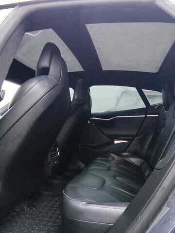 Серый Тесла Модель С, объемом двигателя 0 л и пробегом 226 тыс. км за 14800 $, фото 43 на Automoto.ua