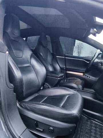 Серый Тесла Модель С, объемом двигателя 0 л и пробегом 226 тыс. км за 14800 $, фото 61 на Automoto.ua