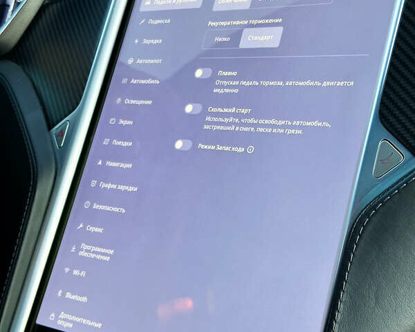 Сірий Тесла Модель С, об'ємом двигуна 0 л та пробігом 102 тис. км за 20750 $, фото 15 на Automoto.ua