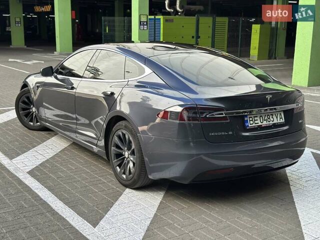 Тесла Модель С 2016 в Киеве на Automoto.ua Серый Тесла Модель С, объемом двигателя 0 л и пробегом 86 тыс. км за 23800 $, фото 1 на Automoto.ua