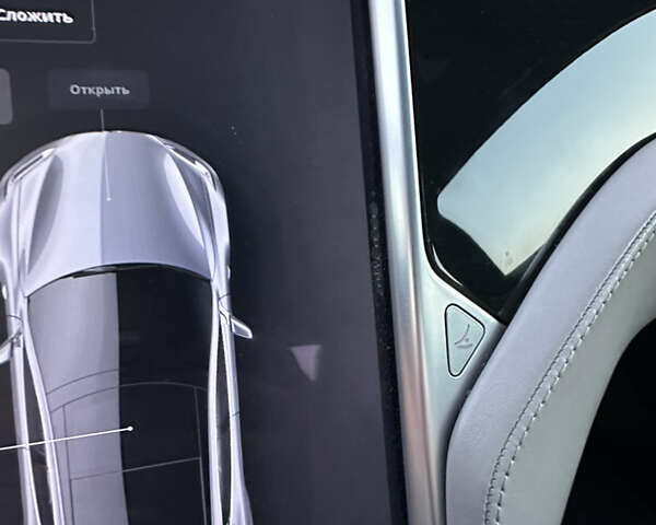 Серый Тесла Модель С, объемом двигателя 0 л и пробегом 168 тыс. км за 16200 $, фото 43 на Automoto.ua